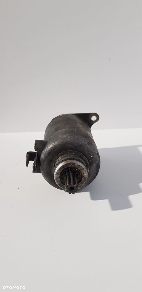 Kymco Grand Dink 125 Rozrusznik - 3