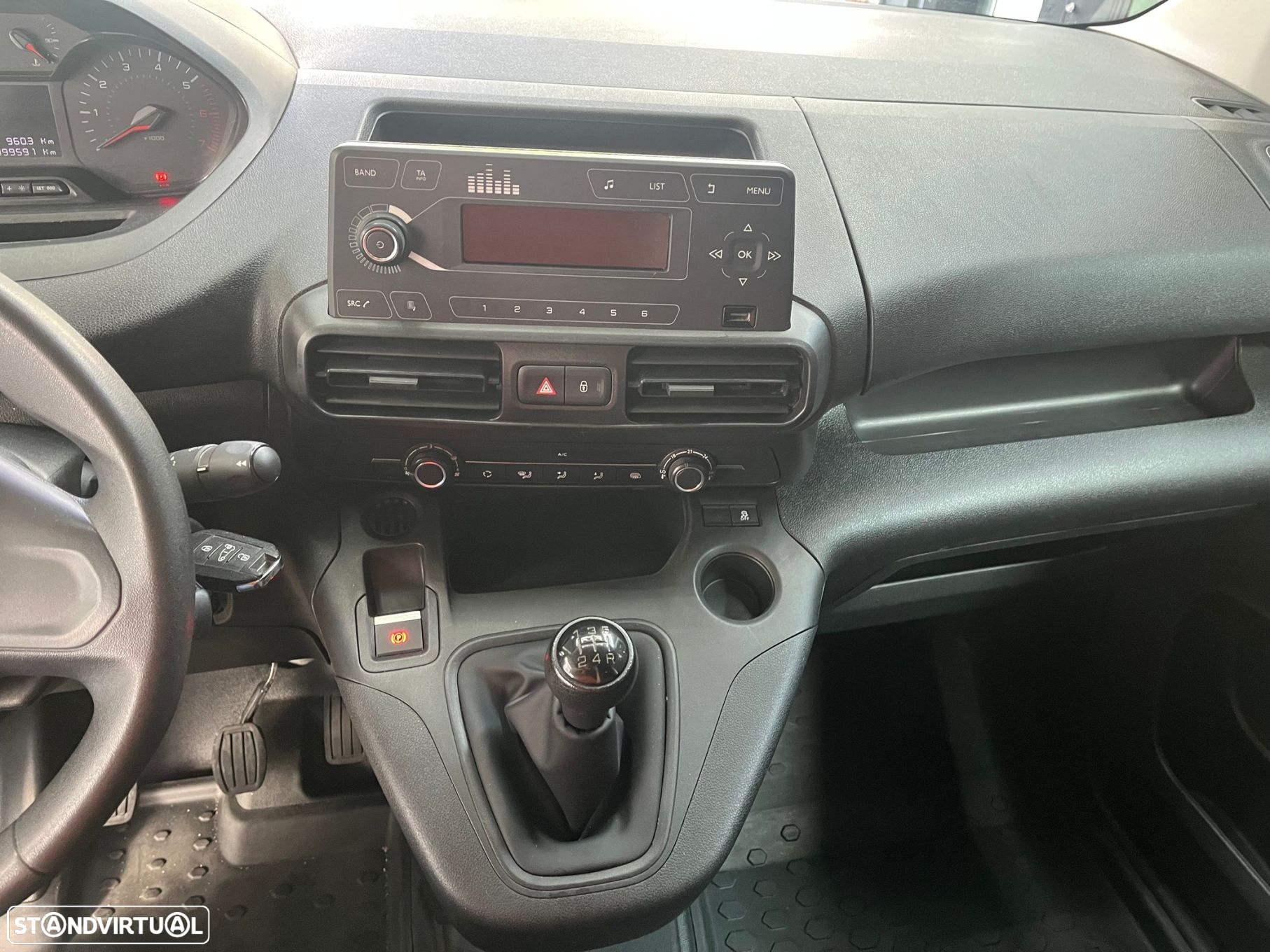Peugeot Partner 1.5 BlueHDi Pro Longa - 12