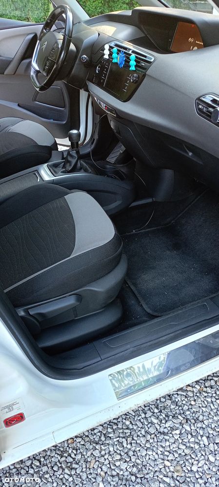 Citroën C4 Picasso - 10