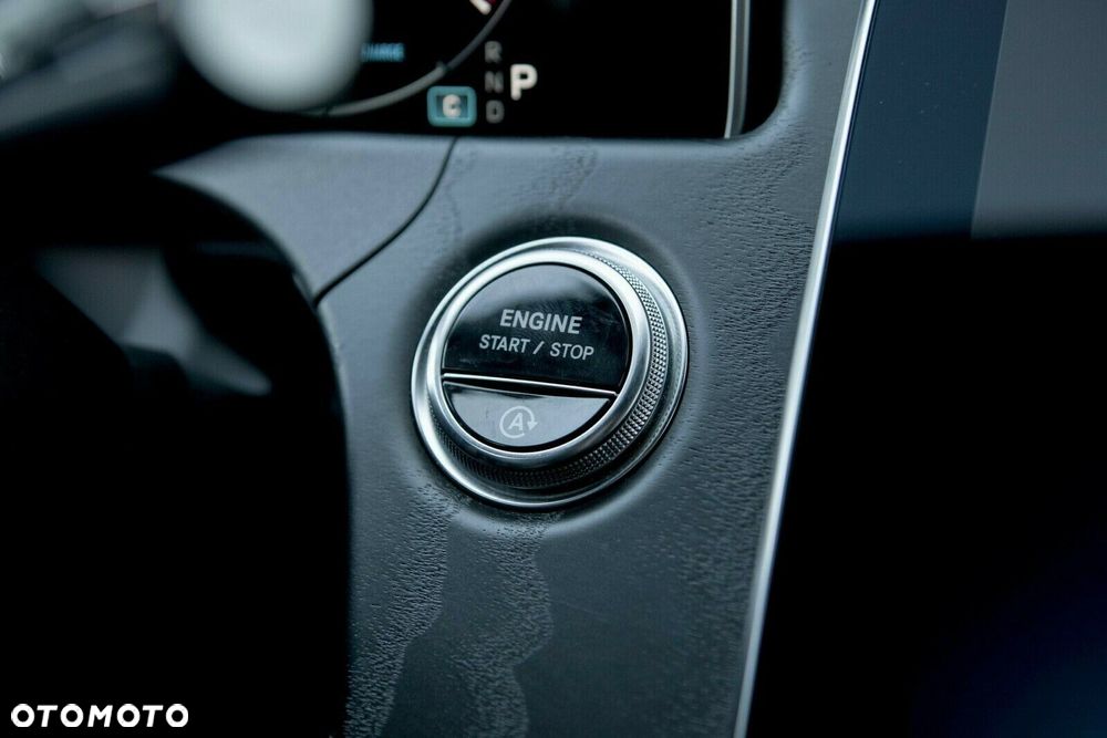 Mercedes-Benz Klasa E - 24