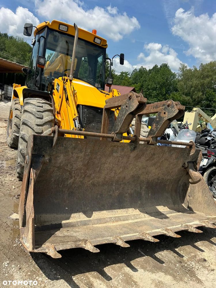 JCB Koparko Ładowarka JCB 3CX 4x4x4 3 Łyżki Wszystkie Koła Równe Skrętne - 8