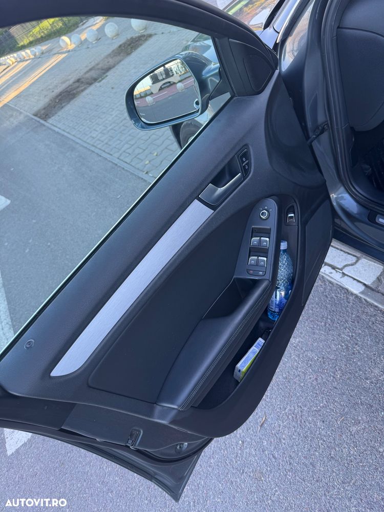 Audi A4 2.0 TDI DPF multitronic S line Sportpaket - 9