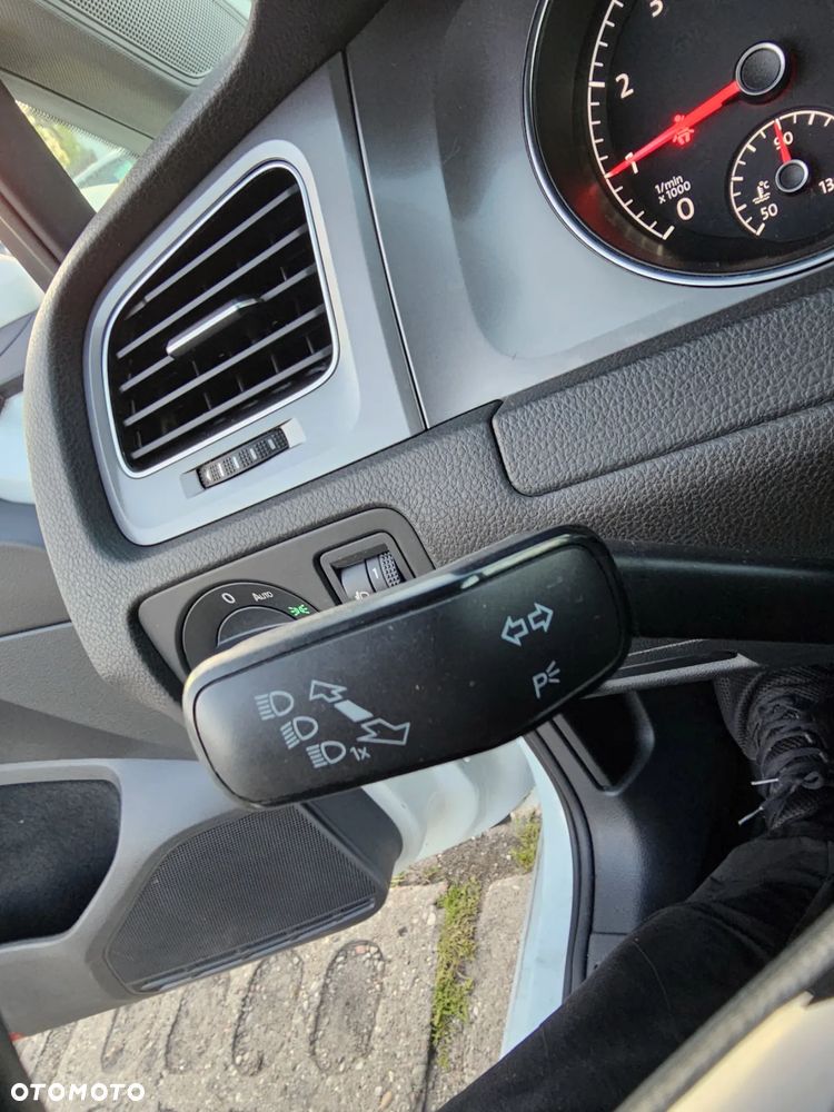 Volkswagen Golf VII 1.2 TSI BMT Trendline - 25