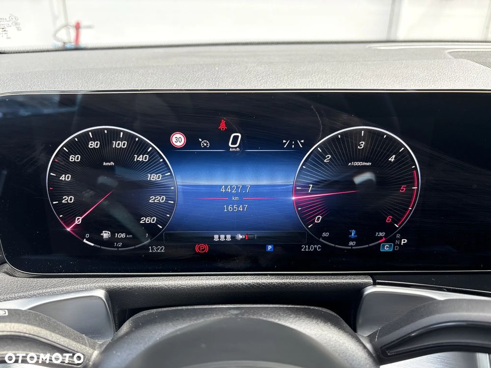 Mercedes-Benz GLB 200 d 8G-DCT - 26