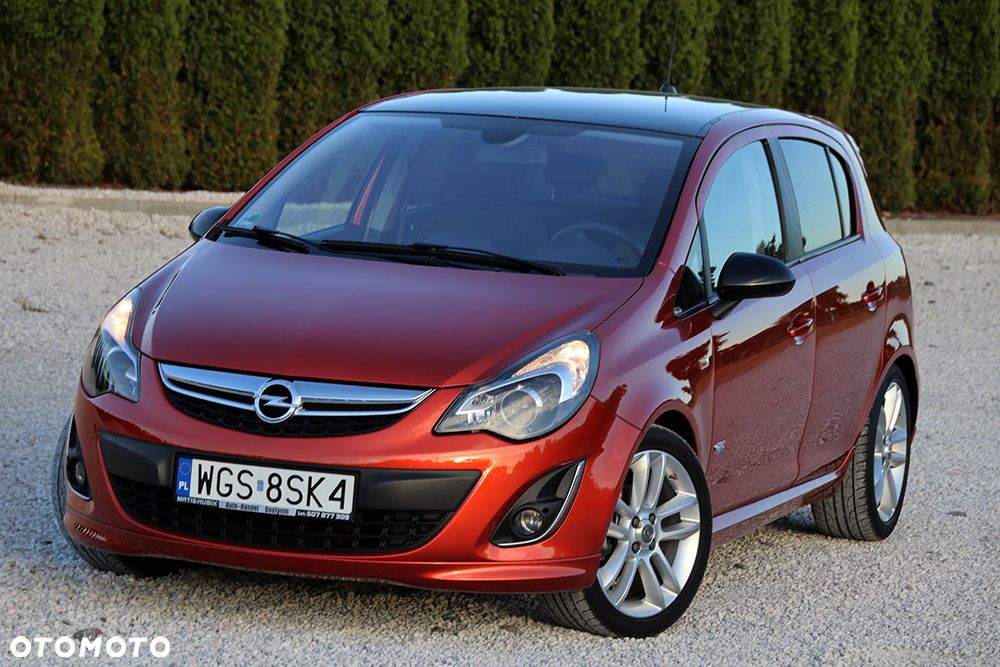 Opel Corsa 1.4 16V Sport - 1