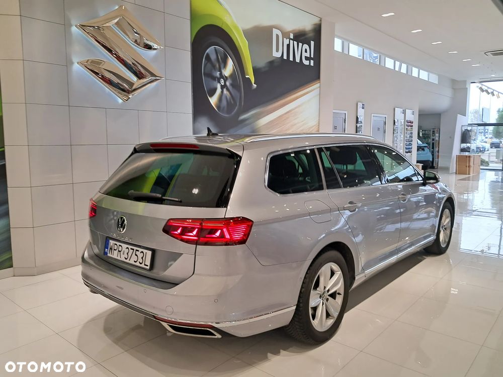 Volkswagen Passat 2.0 TSI Elegance DSG - 5