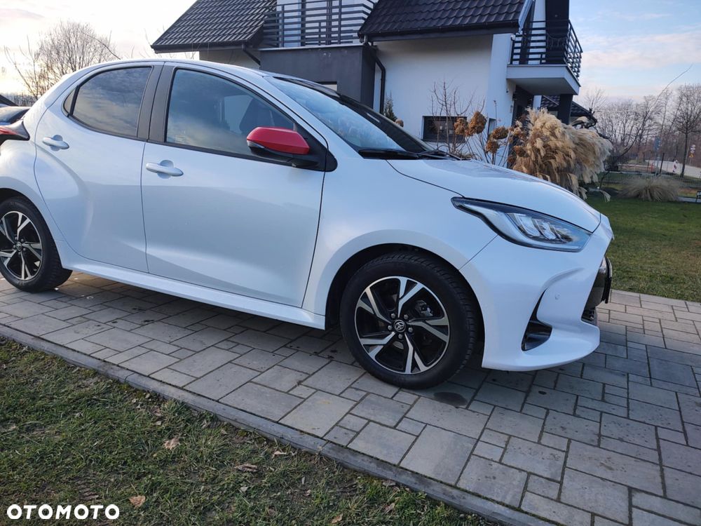 Toyota Yaris 1.5 Style - 23