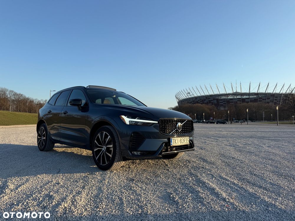 Volvo XC 60 B5 B AWD Plus Dark - 1