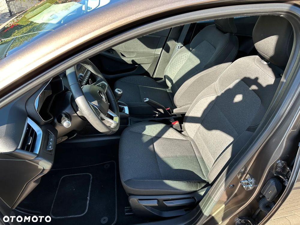 Renault Clio - 21