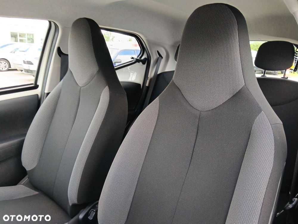 Toyota Aygo - 11