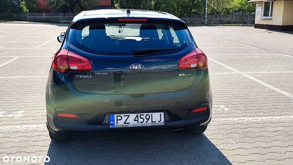 Kia Ceed Cee'd 1.6 GDI M - 9