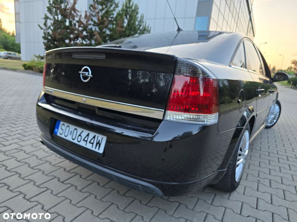 Opel Vectra 1.9 CDTI Business Sport - 24