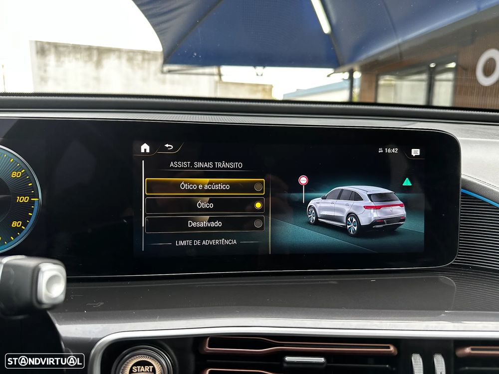 Mercedes-Benz EQC 400 4Matic AMG Line - 37