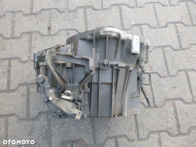 MANUALNA SKRZYNIA BIEGÓW MERCEDES VANEO W414 1.7 CDI - 3