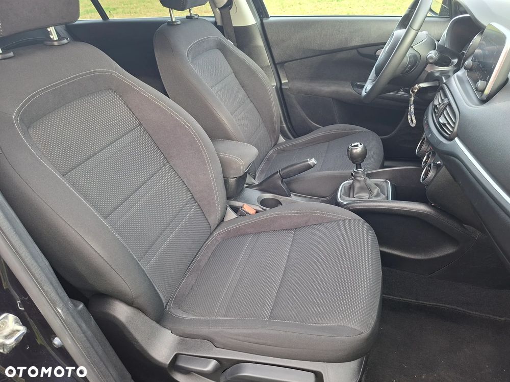 Fiat Tipo 1.4 T-Jet Lounge - 21