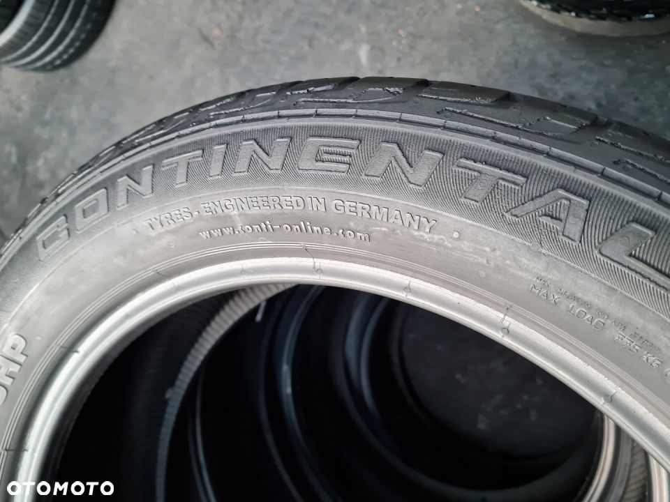 2x CONTINENTAL CrossContac UHP 235/50R19 6,4mm - 3
