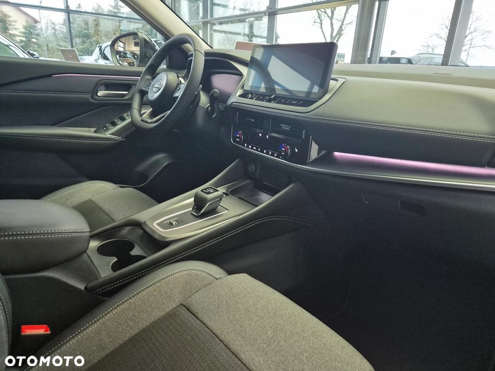 Nissan Qashqai 1.3 DIG-T mHEV N-Connecta Xtronic - 6