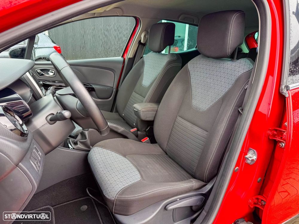 Renault Clio 0.9 TCE Dynamique S - 25