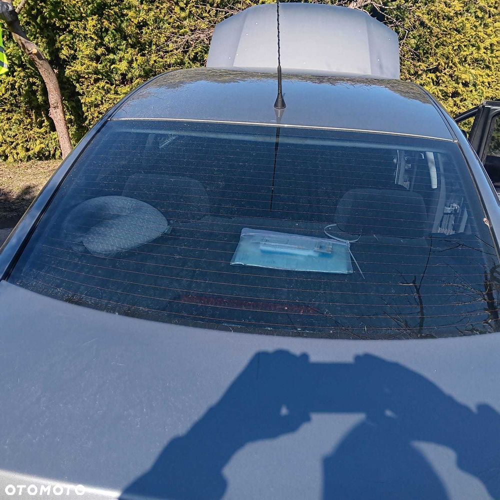 Volkswagen Passat - 6