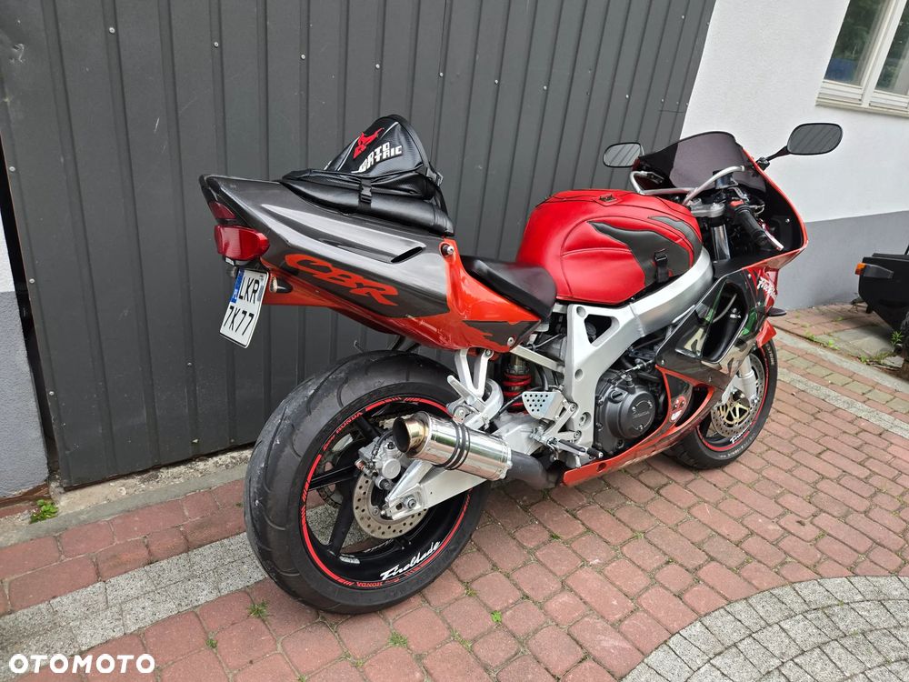 Honda CBR - 8