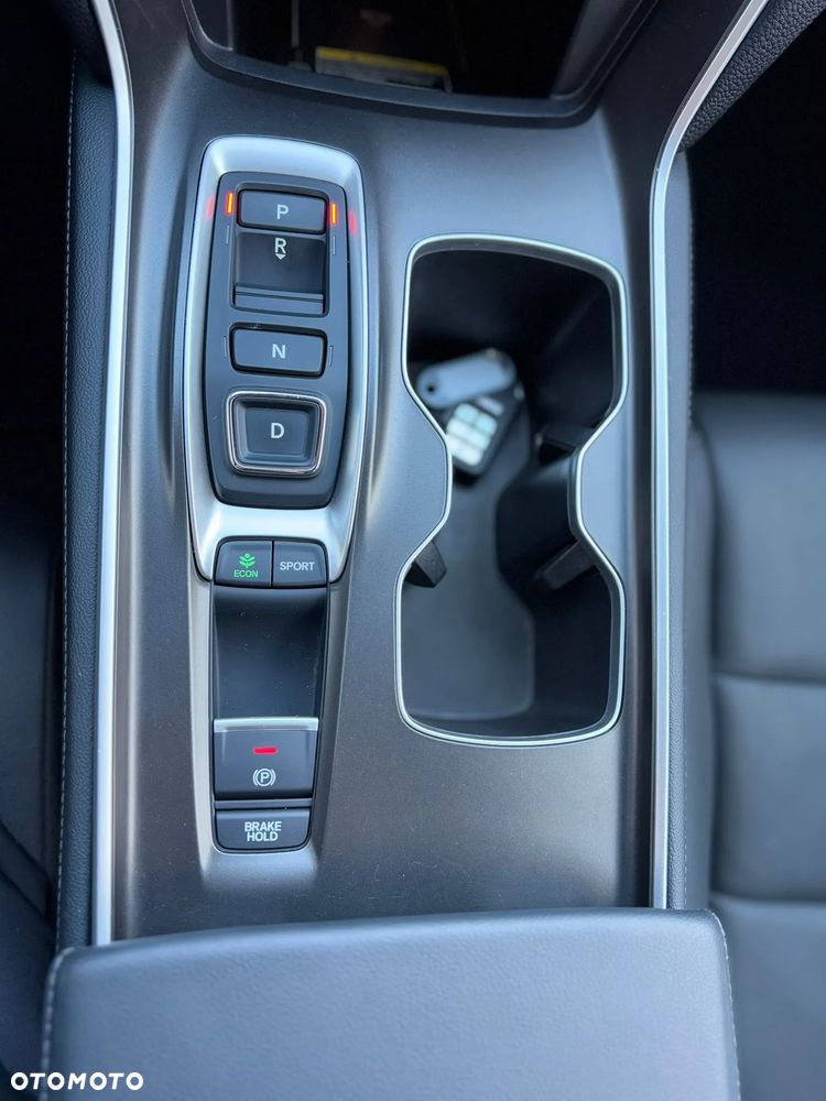 Honda Accord - 25