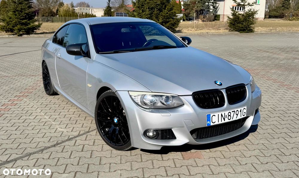 BMW Seria 3 335i M Sport Edition - 2
