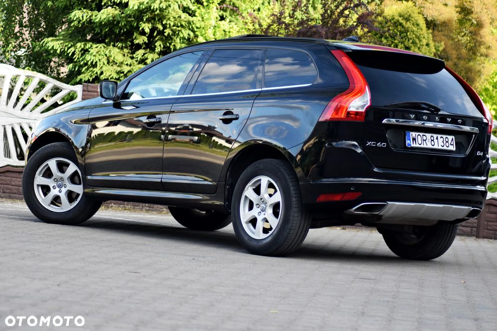 Volvo XC 60 D4 Drive-E Momentum - 18