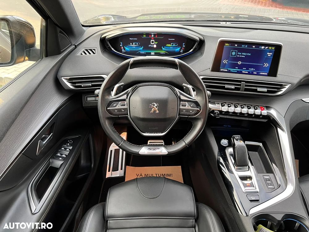 Peugeot 3008 PHEV 300 EAT8 4X4 GT - 36