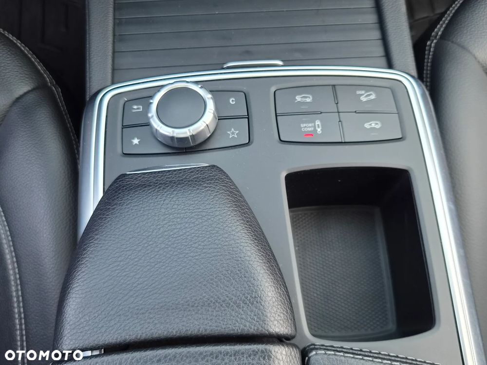 Mercedes-Benz ML 350 BlueTEC 4-Matic - 20