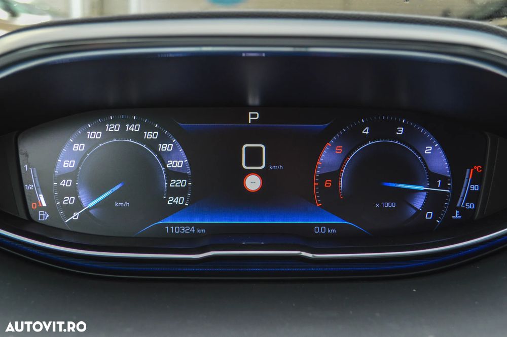 Peugeot 3008 BlueHDi 130 Stop & Start EAT8 Active - 20