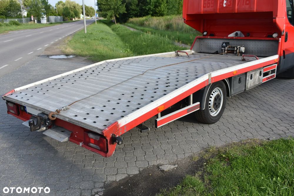 Iveco Daily 3,0 Auto Laweta Najazd Pomoc Drogowa - 8