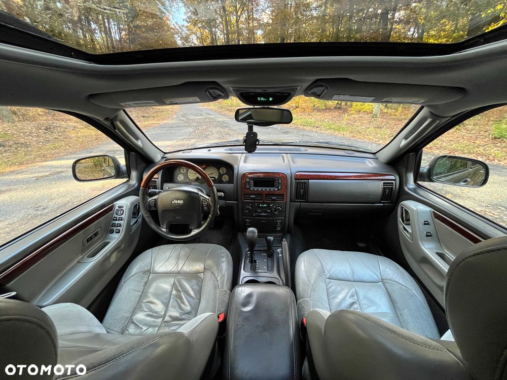 Jeep Grand Cherokee - 8
