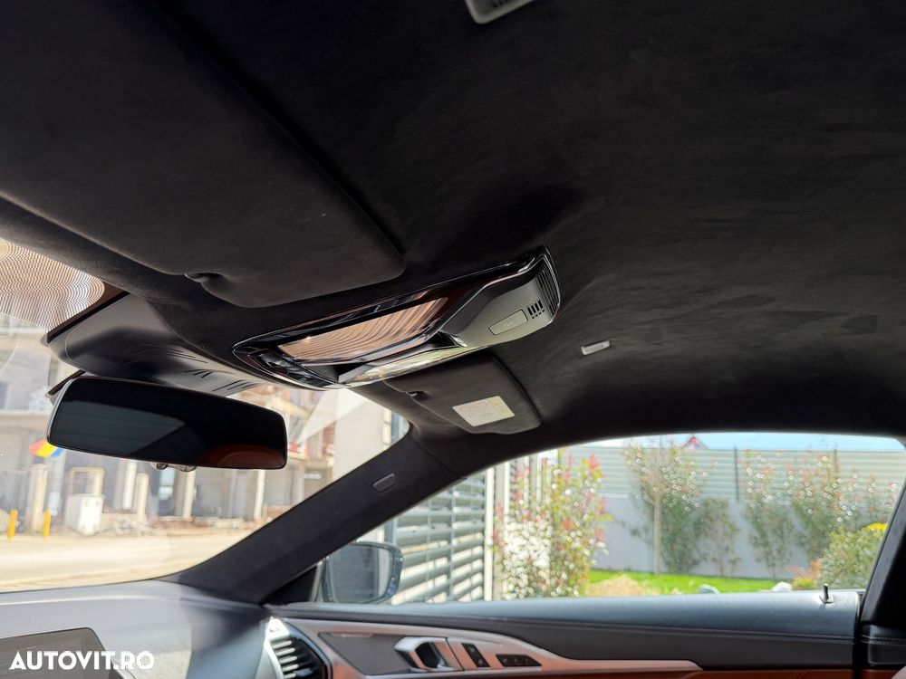 BMW M8 M850i xDrive AT - 22