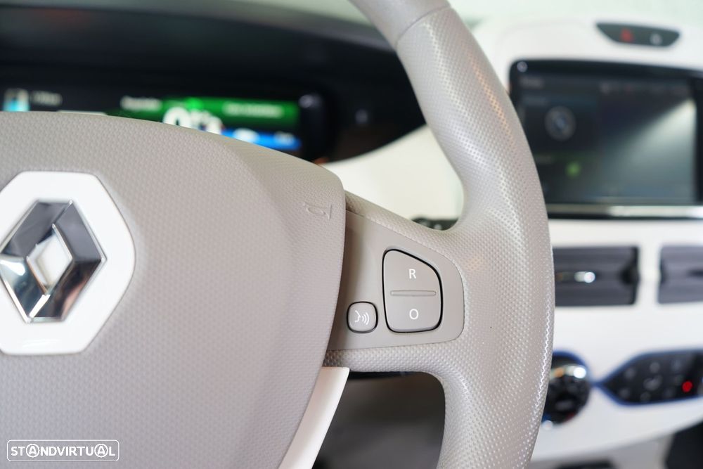 Renault Zoe (c/ Bateria) 41 kwh Life - 21