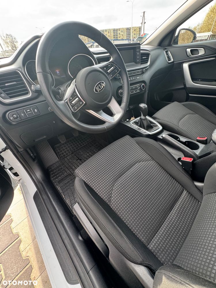 Kia Ceed 1.4 T-GDI M - 7