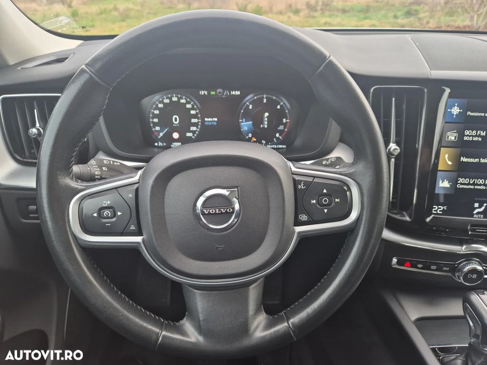 Volvo XC 60 D4 AWD Geartronic Momentum - 11