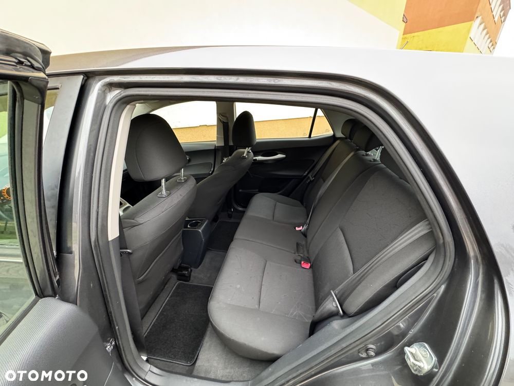 Toyota Auris 1.4 D-4D - 7