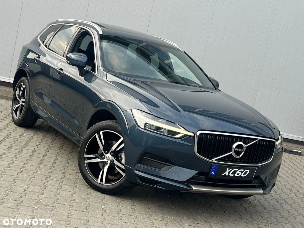 Volvo XC 60 D5 AWD Momentum - 3
