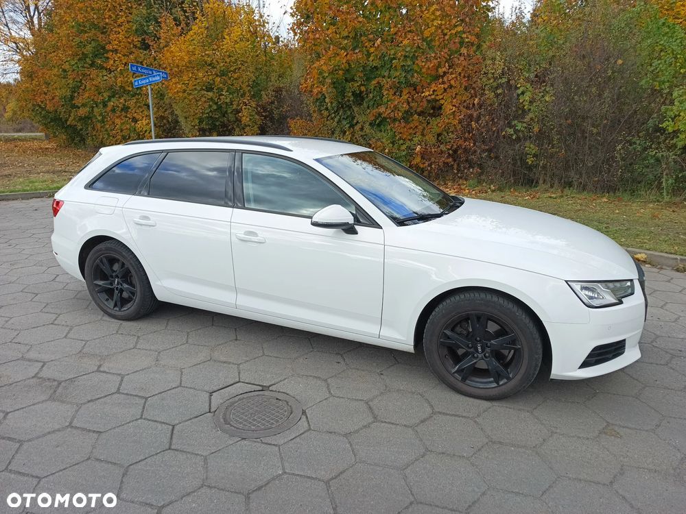 Audi A4 Avant - 2
