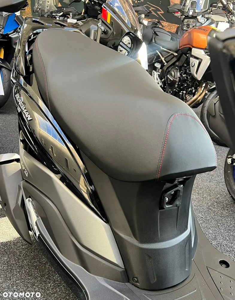 Suzuki Burgman - 9