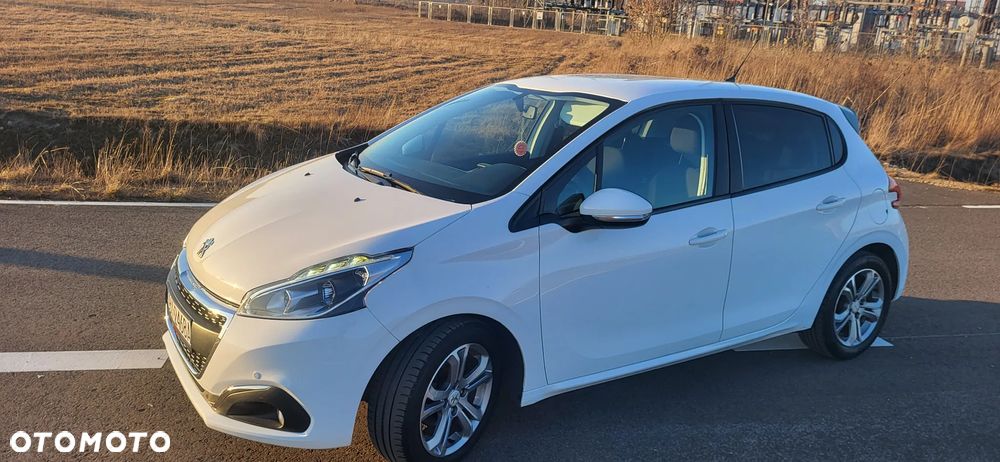 Peugeot 208 Blue-HDi 100 Stop&Start Allure - 6