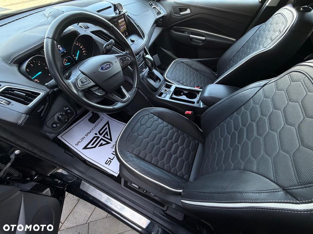 Ford Kuga 2.0 TDCi 4x4 Vignale - 21