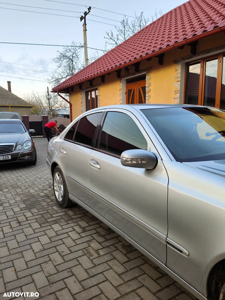 Mercedes-Benz E 220 CDI Automatik Elegance - 5