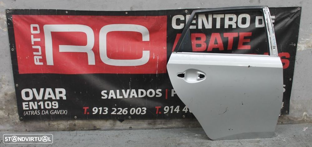 Porta de Trás do Lado Direito Toyota Auris de 2013 - 1