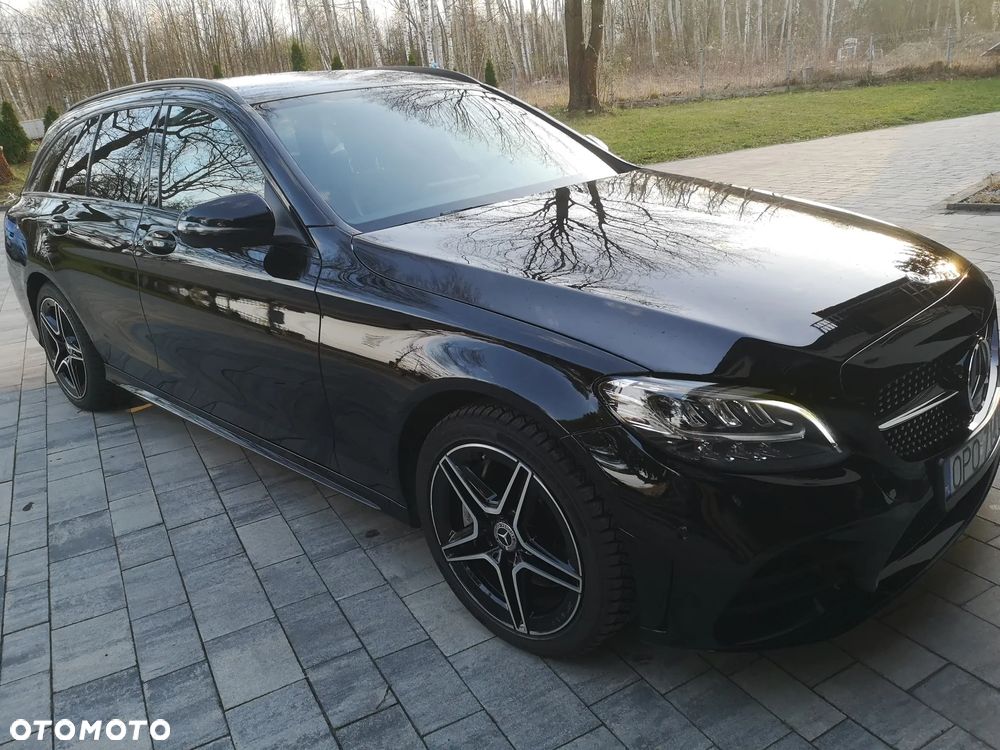 Mercedes-Benz Klasa C 400 4Matic 9G-TRONIC AMG Line - 3