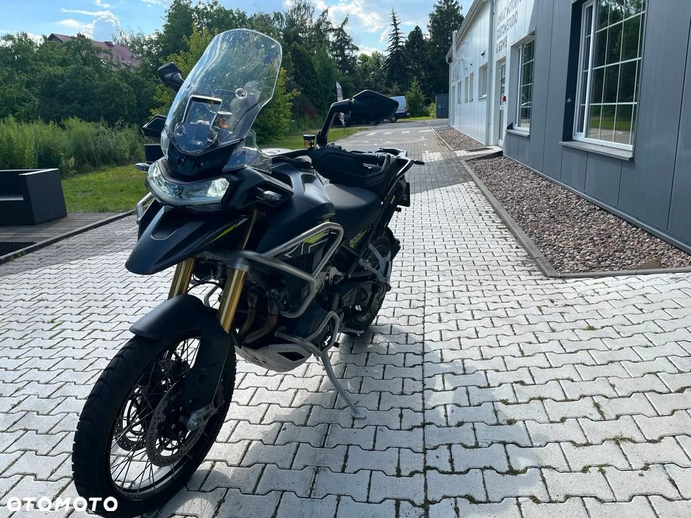 Triumph Tiger - 8