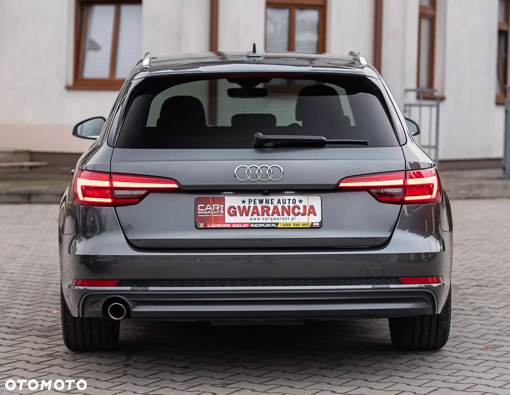 Audi A4 Avant 2.0 TDI ultra S tronic design - 12