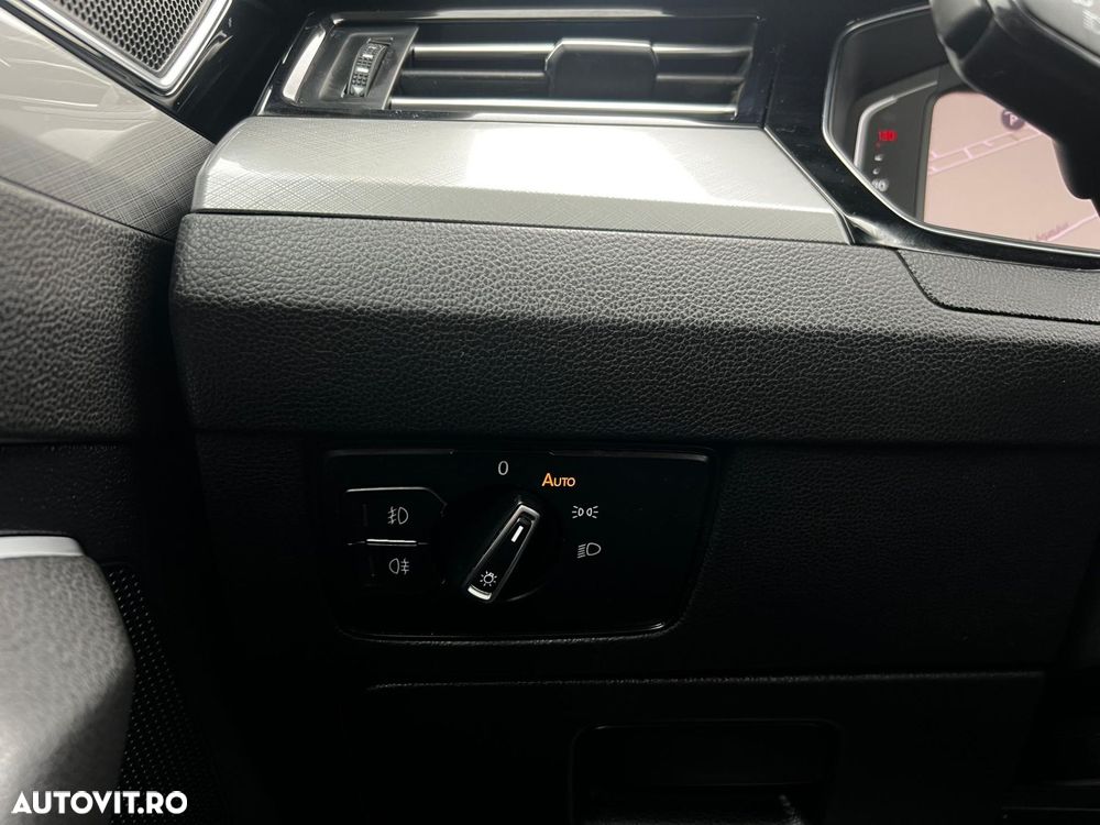 Volkswagen Passat - 22