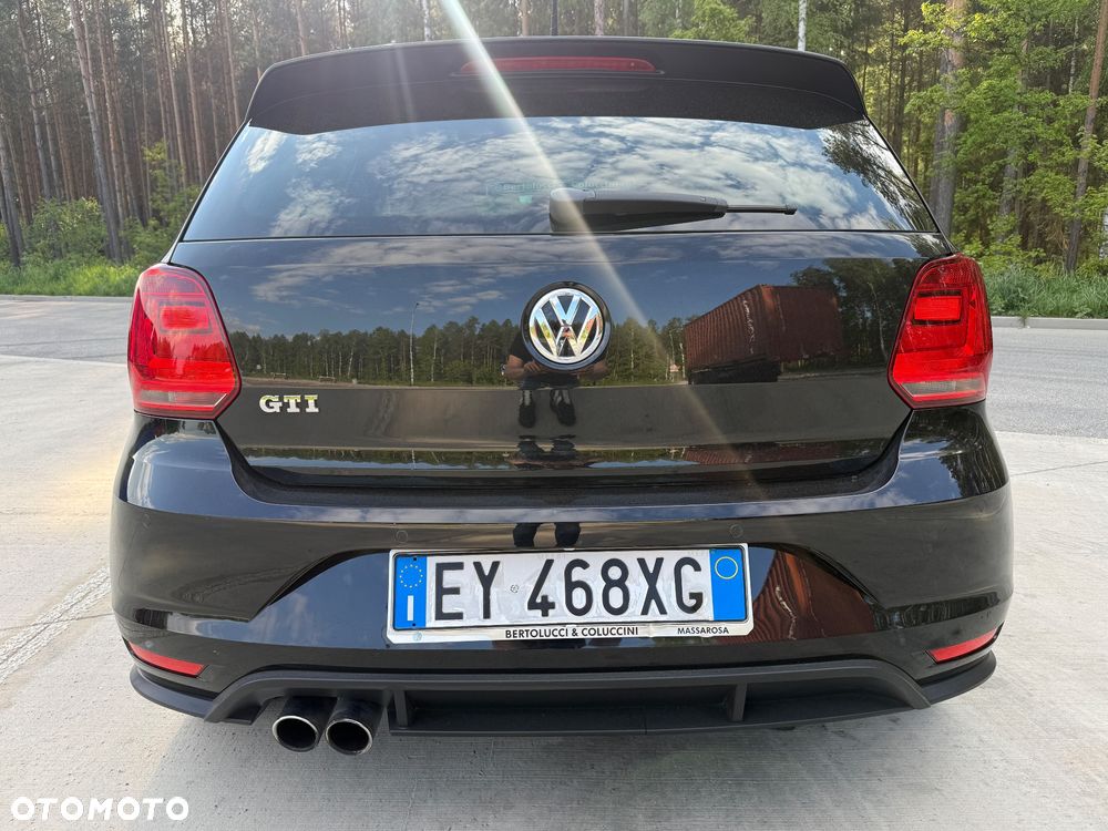Volkswagen Polo 1.8 TSI (Blue Motion Technology) DSG GTI - 14