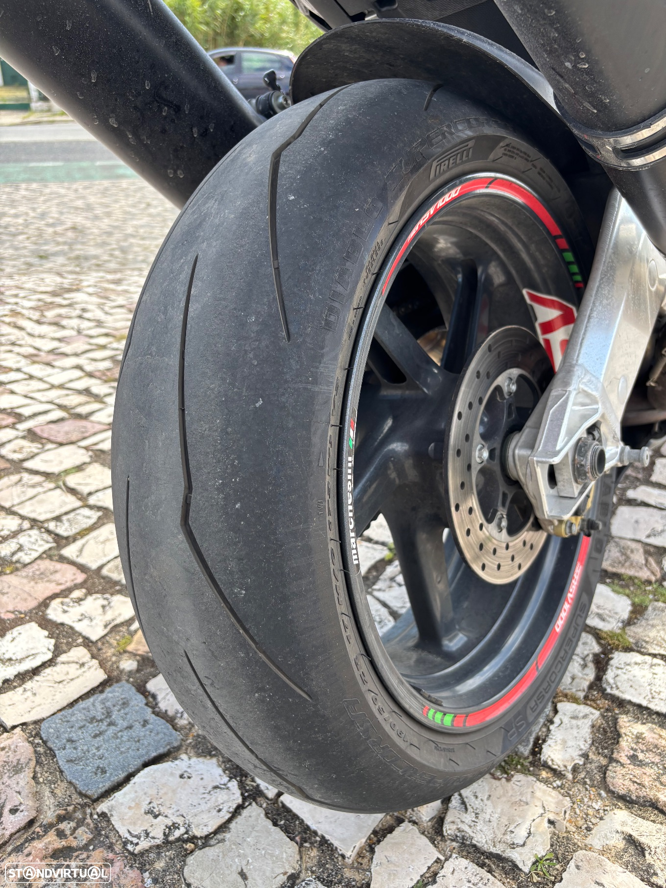 Aprilia RSV - 11